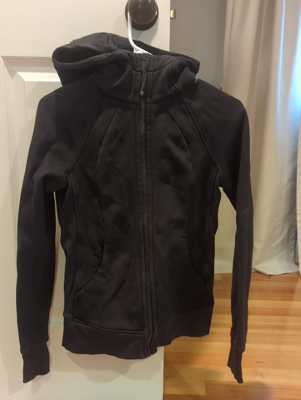 lululemon athletica Black Full-Zip Hooded Jacket